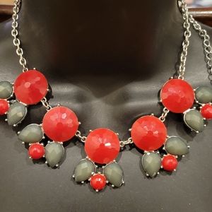 Choker necklace silver red and green stone decor adjustable